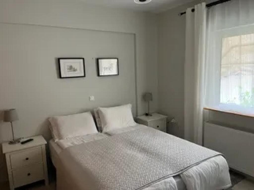 Apartament Me Qera 2+1 Tek Gjimnazi Cajupi (ID B2201388) Tirane.