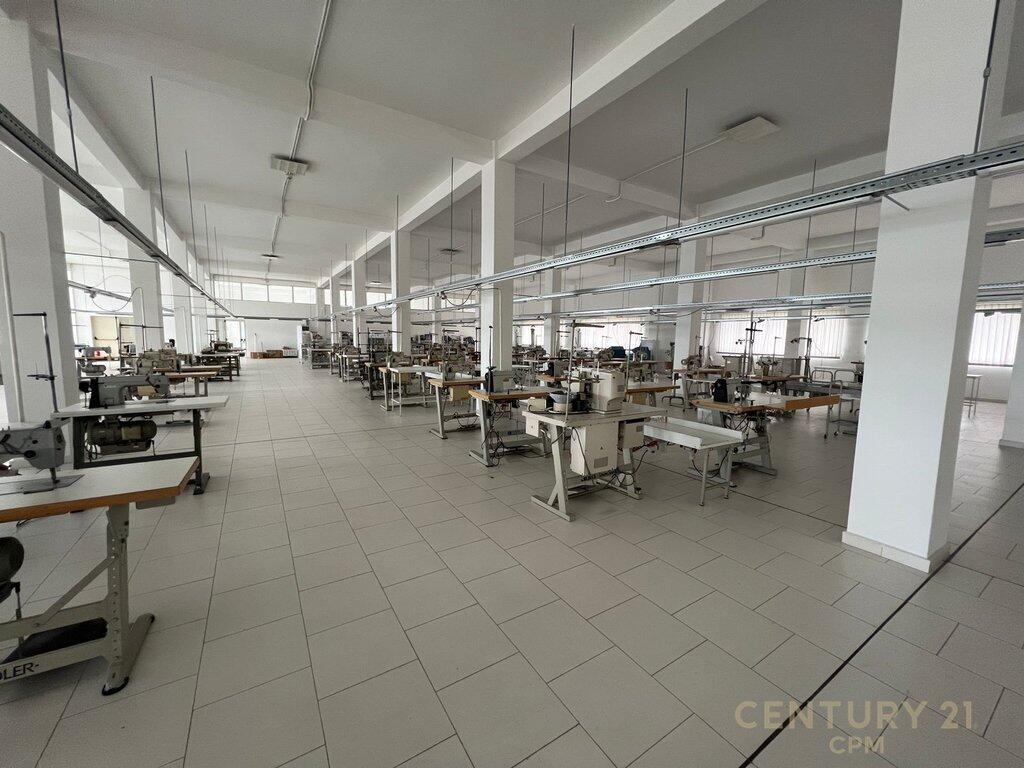MULTIFUNCTIONAL BUILDING FOR RENT IN VORE !