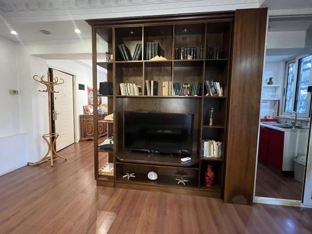 QIRA APARTAMENT 1+1 - PIAZZA, QENDER