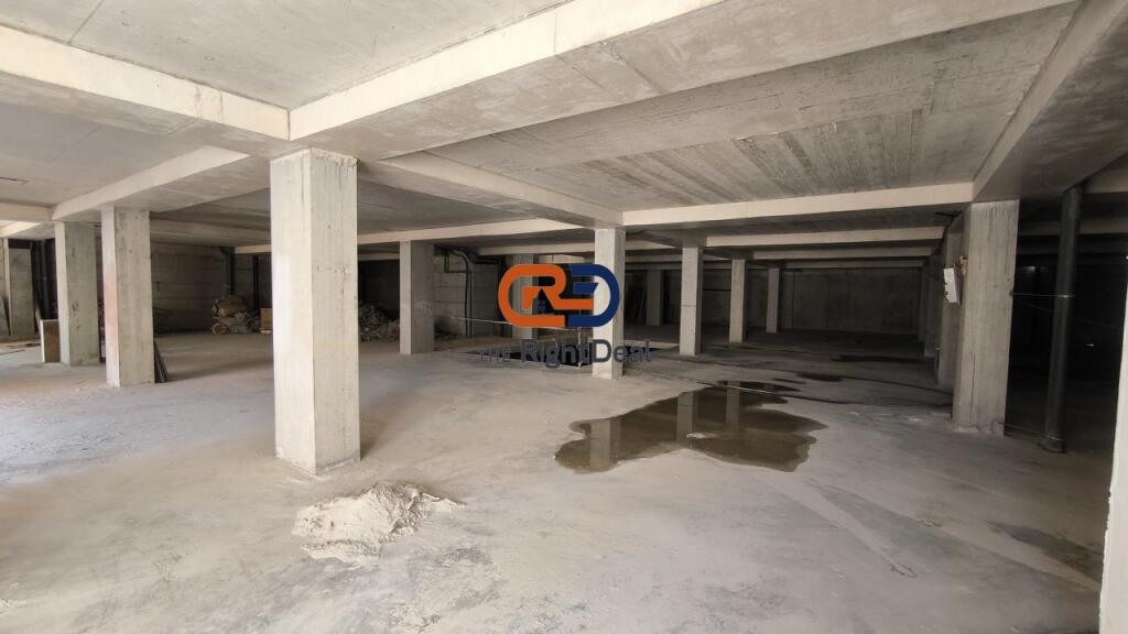 A Selite, Negozio e Locale in Vendita a Prezzo Super Occasione!!!