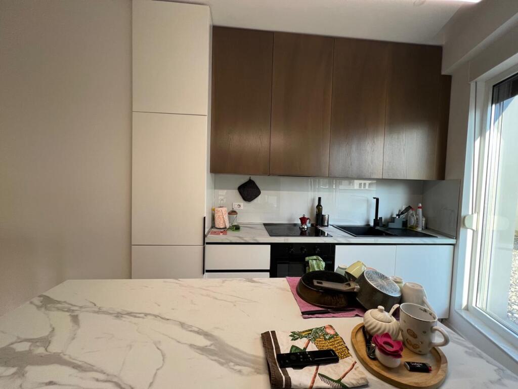 Apartament me Qera 2+1+2 - Kompleksi Kontakt 21 Dhjetori