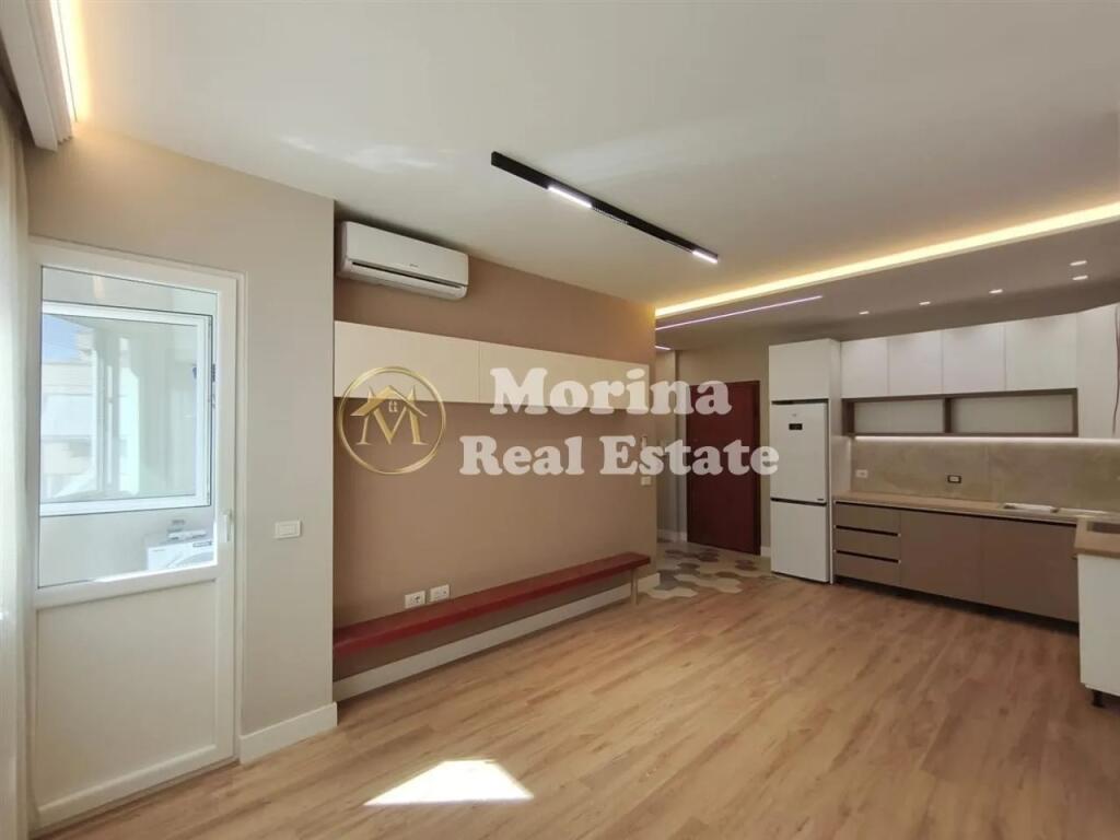 Qera Apartament 2+1, Perballe Deliorgjit, 800 Euro/muaj.