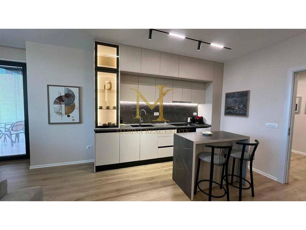 APARTAMENT 1+1 ME QERA VOLLGA 27 KATSHI!!