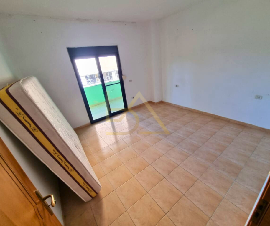 Appartamento in Vendita – Kavajë, Kryemëdhenj