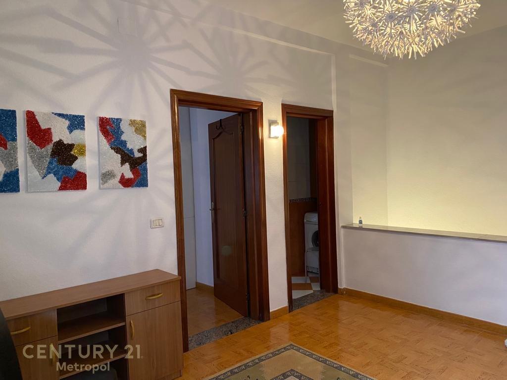 DUPLEX IN AFFITTO 3+1+2 VICINO AL 21 DICEMBRE !