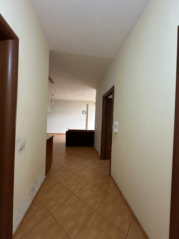 In affitto, appartamento 2+1, Fresku 35000 lek
