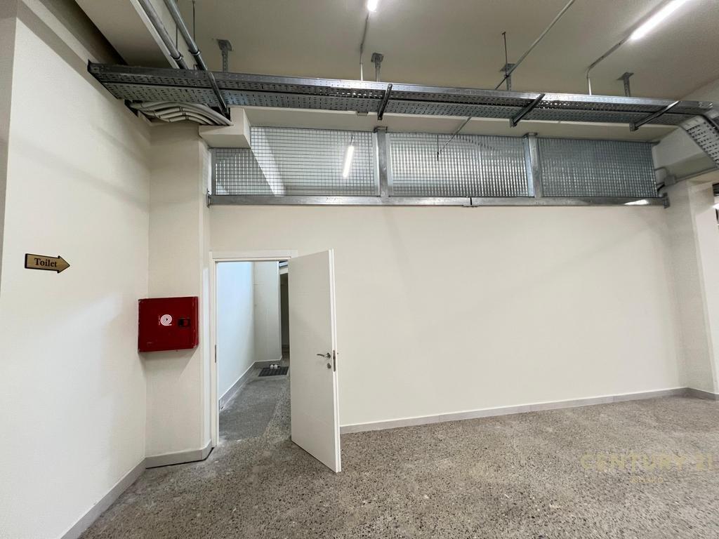 Godinë Moderne Multifunksionale për Qira – Mëzez, Tiranë!