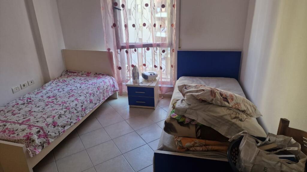 Apartament 2+1 me qera perballe Delijorgjit