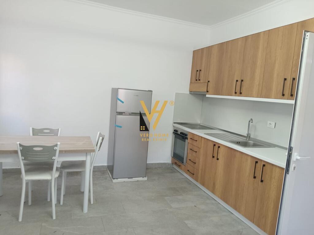 JEPET APARTAMENT 2+1 ME QIRA NE ASTIR 50.000 LEKE