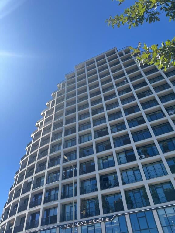 🌅 Apartament 1+1 me Qira në Lake View – Pamje Fantastike + Post Parkimi