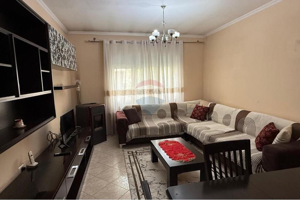 Apartment 2+1 for rent in Fresk