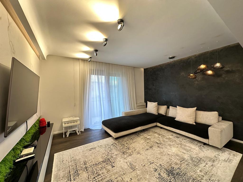 Luxury Apartament 2+1+2+ Parking Space In Myslym Shyr!
