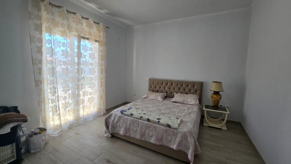 Apartament me qira – Shkozë ✨