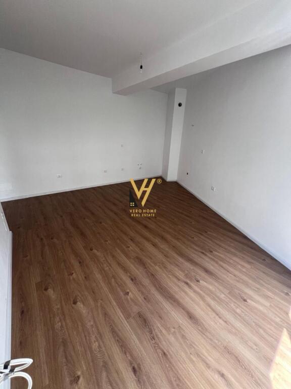 VENDESI APPARTAMENTO 1+1+BLK A KOM.KAIMI, ALI DEMI 103.000 EURO