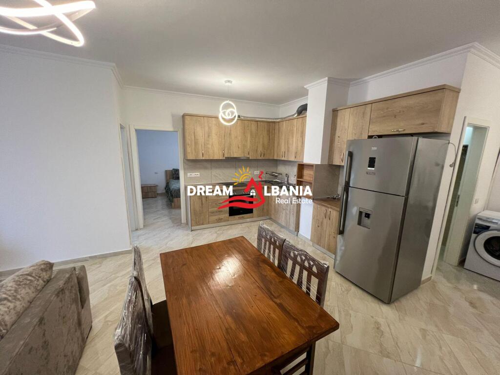 Apartament 2+1 me qera ne Fresk prane Restorant Qesarakes ne Tirane (ID 42214970)