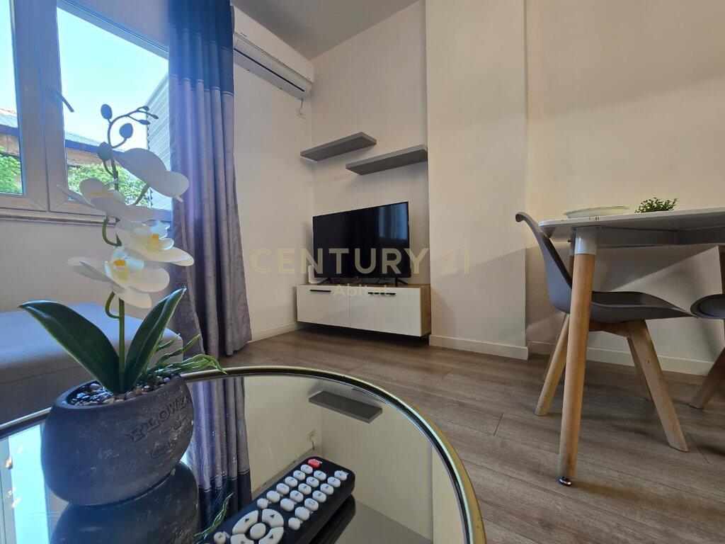 APARTMENT 1+1 FOR RENT AT WILLSON SQUARE!