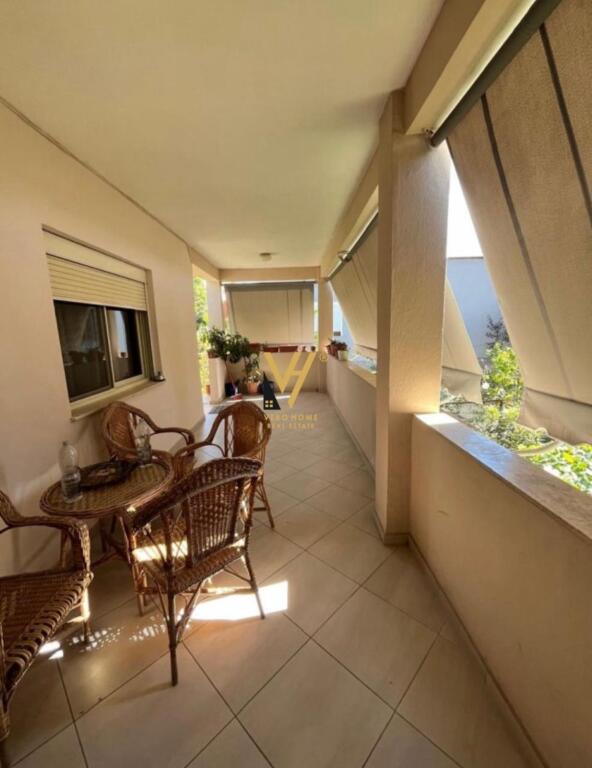 ENTRANCE 3+1 FOR RENT AT OLD MATERNITY 700 EURO