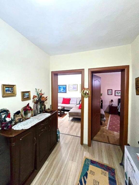📍Tek Instituti i Higjenes, rruga Budi, shesim apartament:  1+1