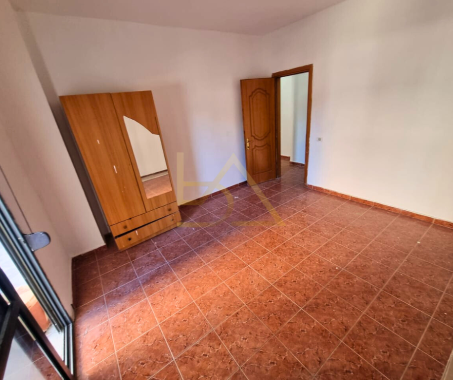 Appartamento in Vendita – Kavajë, Kryemëdhej