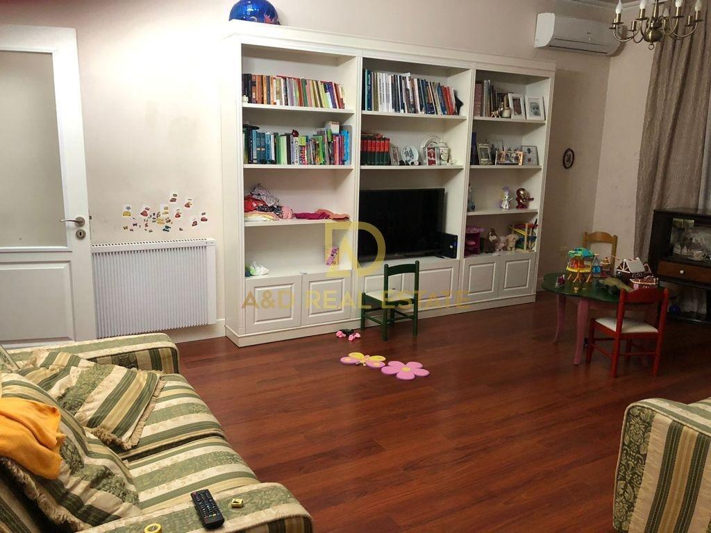 Shitet Apartament 2+1+2 - ISH STACIONI I TRENIT
