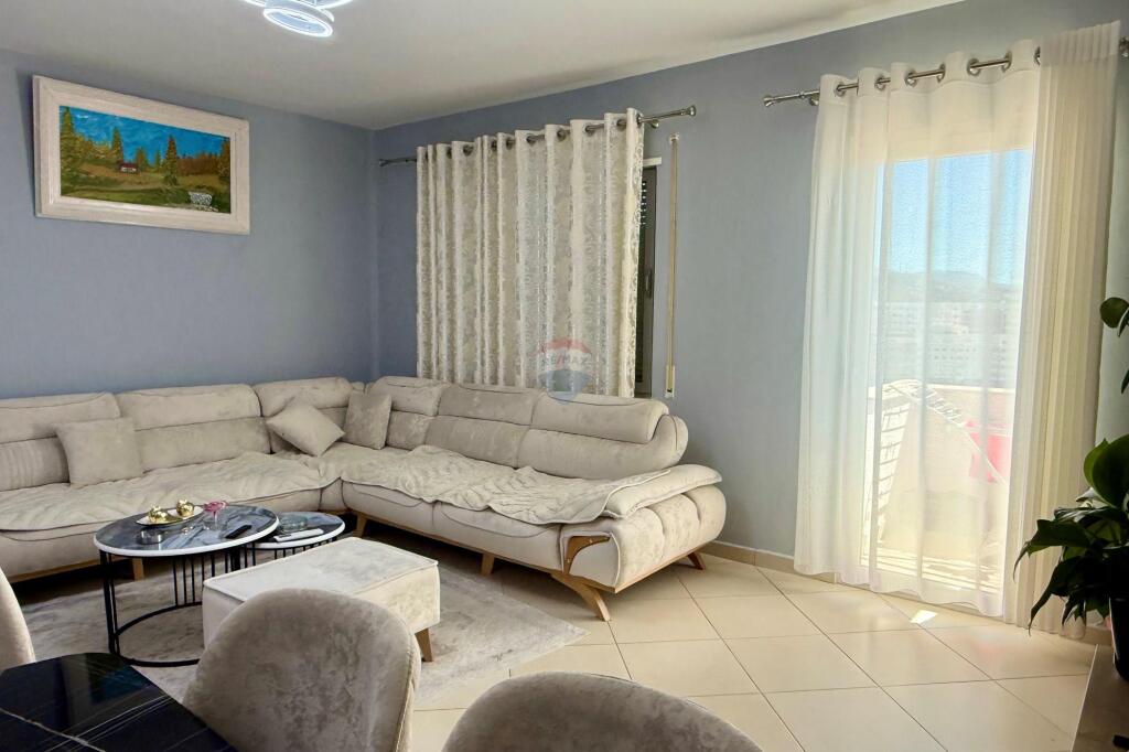 SHITET APARTAMENT 1+1 NE FRESK