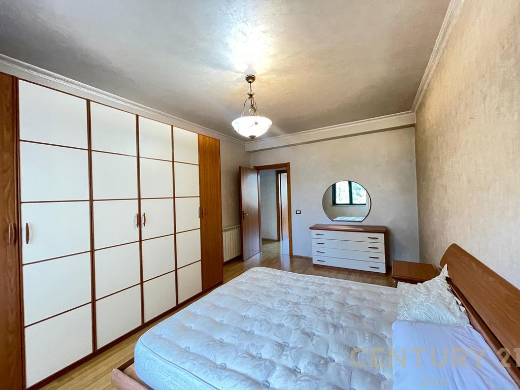 APARTMENT 3+1+2 FOR RENT AT ZOGU I ZI!