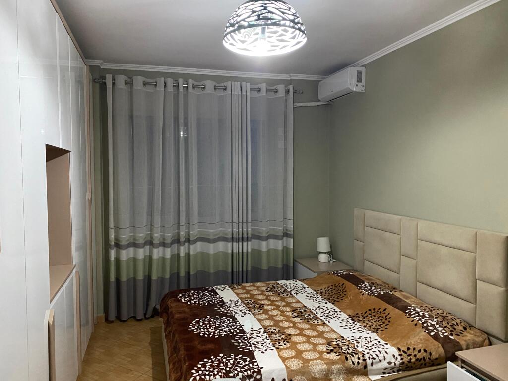 📣 QERA Apartament 2+1+2 📍 Perballe Kompleksit Delijorgji 🛣️ Bulevardi "Bajram Curri"💶 Cmimi 700 Euro
