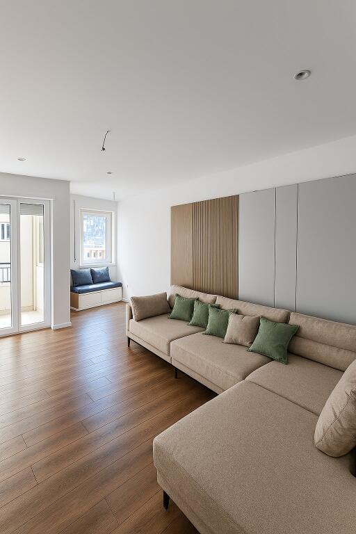 Apartament 2+1 me Qira