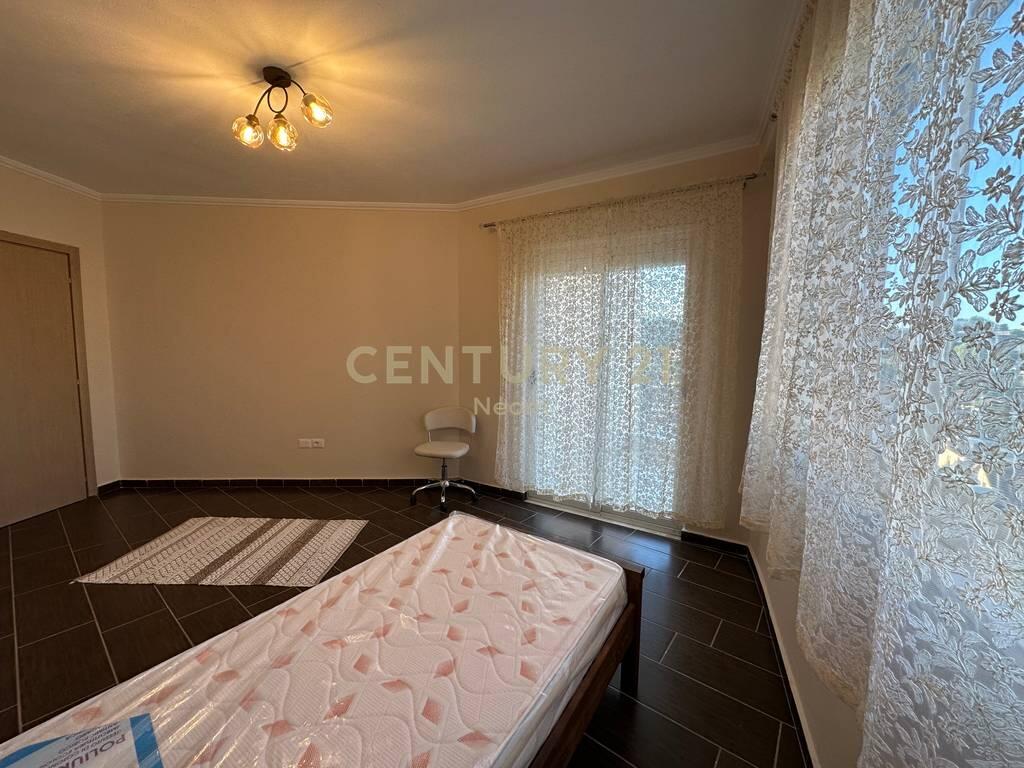 JEPET ME QERA APARTAMENT 2+1+2 NE YZBERISH , PALLATET CABEJ