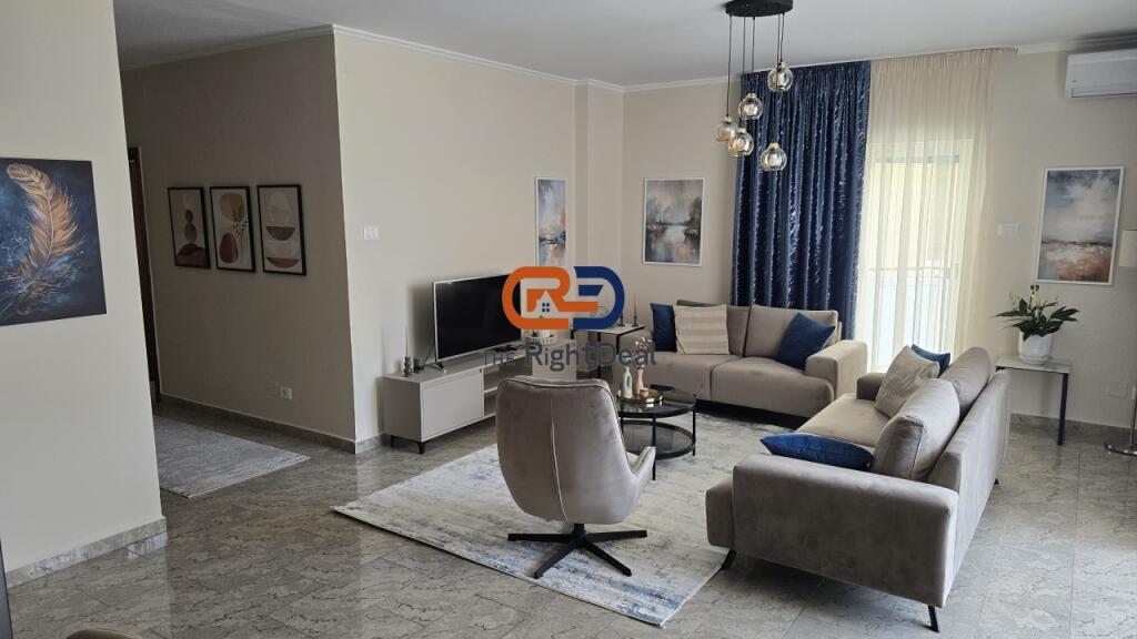 A Bllok, Super Appartamento 2+1 Completamente Arredato In Affitto!!!