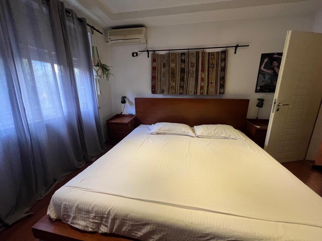 QIRA APARTAMENT 1+1 - PIAZZA, QENDER