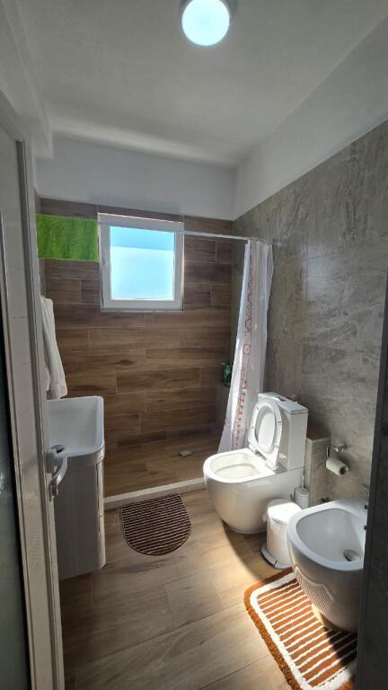 Apartament me qira – Shkozë ✨