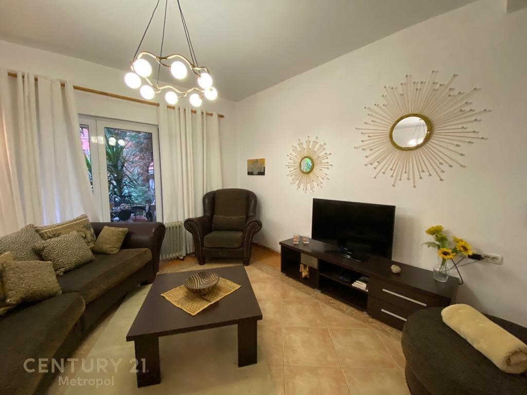 DUPLEX IN AFFITTO 3+1+2 VICINO AL 21 DICEMBRE !