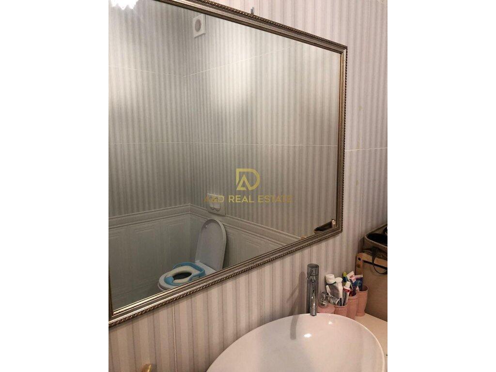 Shitet Apartament 2+1+2 - ISH STACIONI I TRENIT