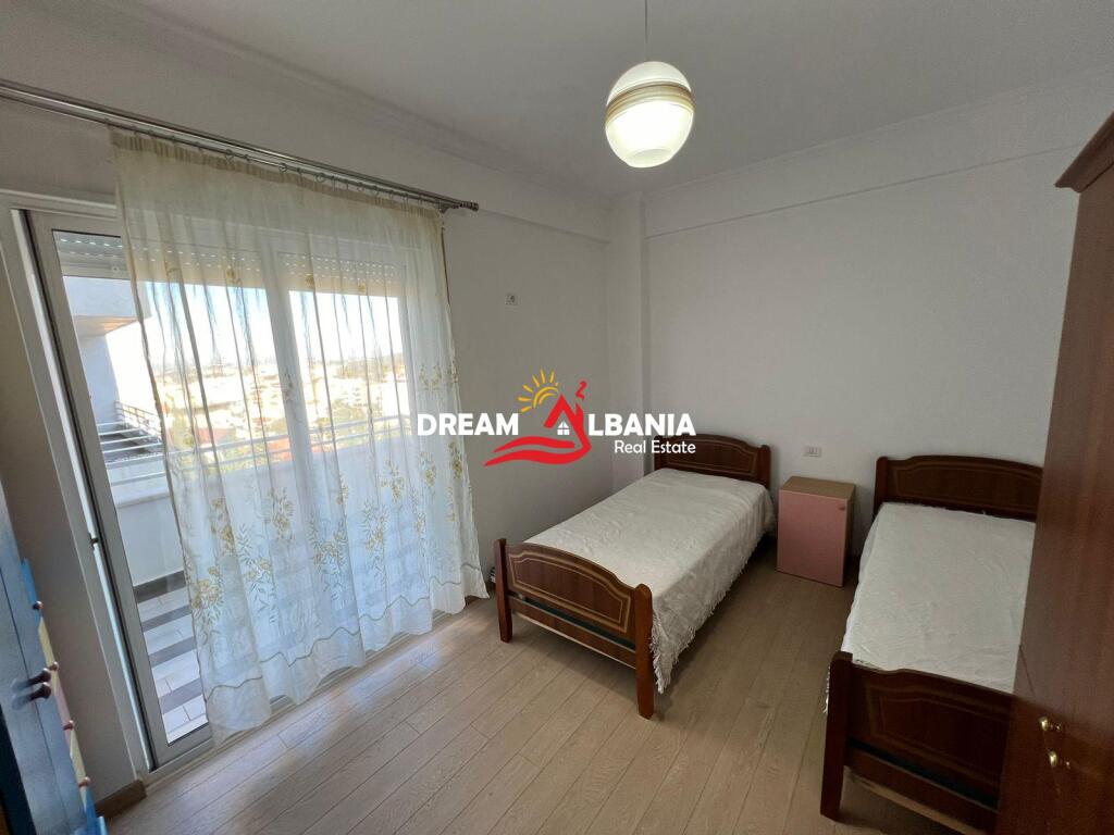 Apartament 2+1 me qera ne Fresk prane Restorant Qesarakes ne Tirane (ID 42214970)
