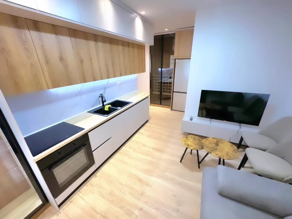 Kopshti Zoologjik Shesim super apartamen 1+1.