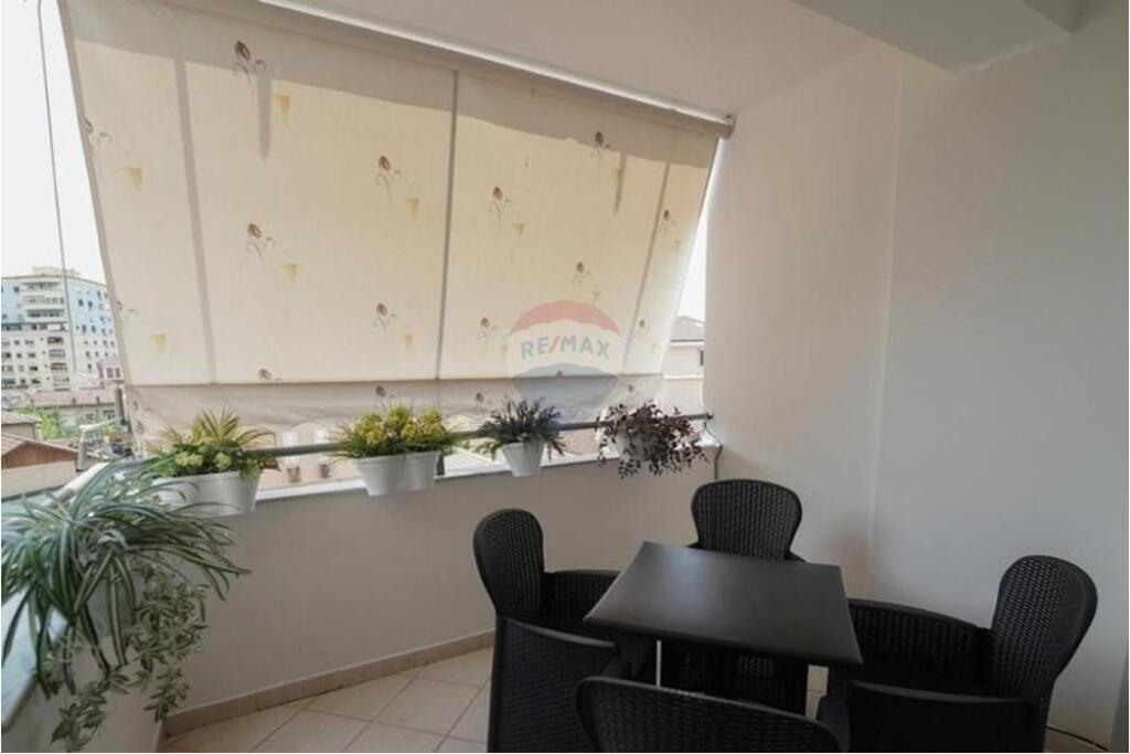 Apartment 1+1 for rent near the New Bazaar!
