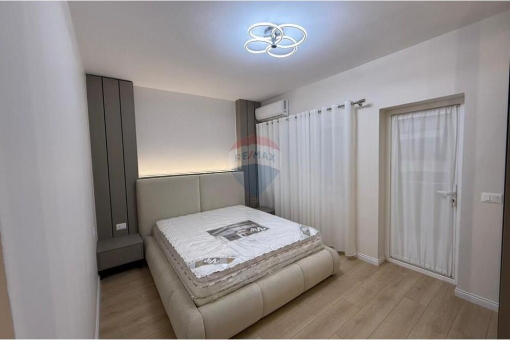 APPARTAMENTO 2+1 E POSTO AUTO - PORCELAN