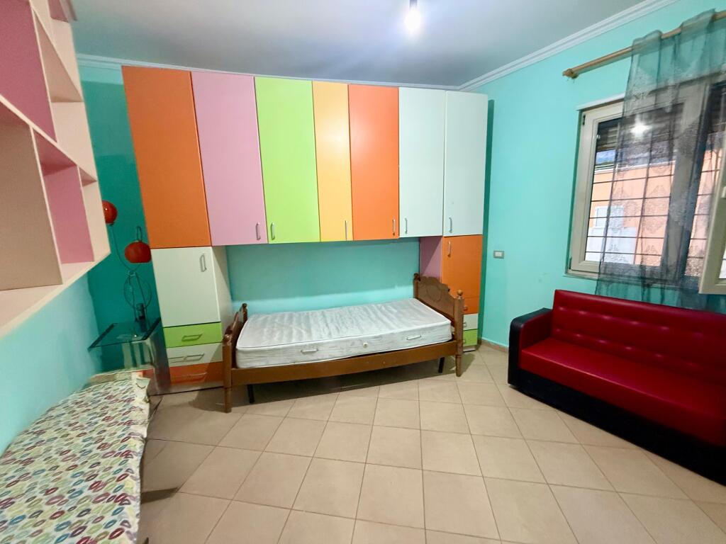 @@@Apartament 2+1+2 per qira fresku