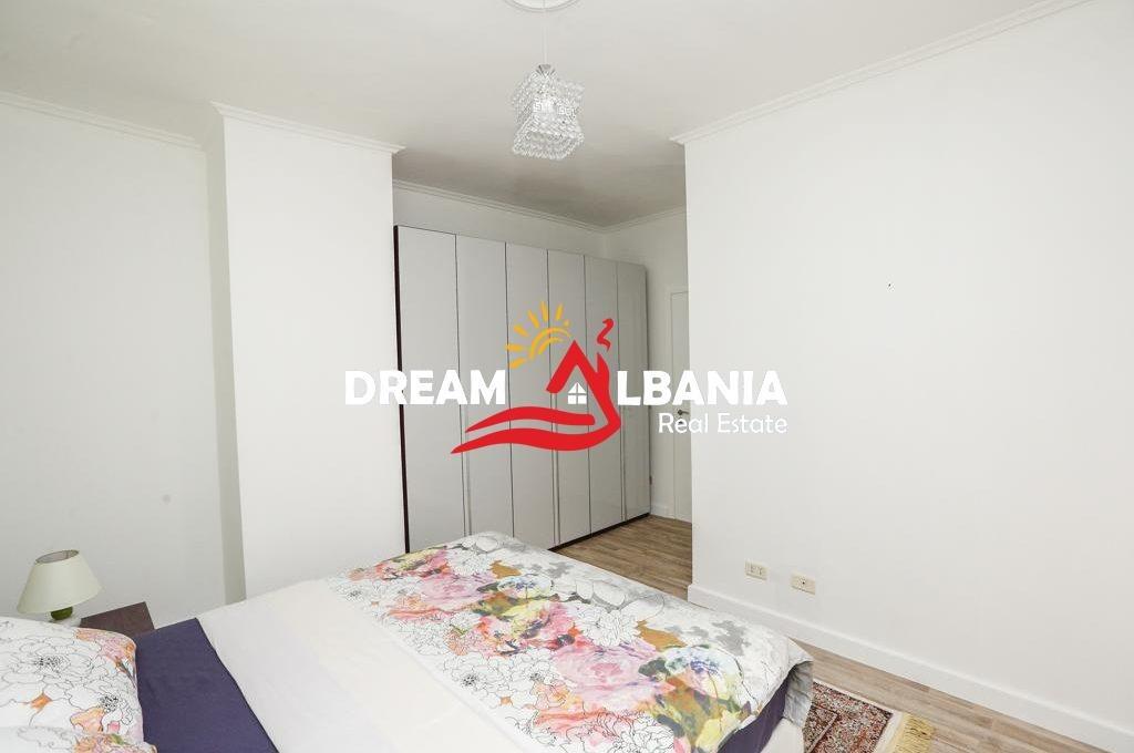 Super Apartment/OFFICE 3+1+2wc+2Balconies for rent in the Center near the 9-story buildings in Tirana (ID 4231474)