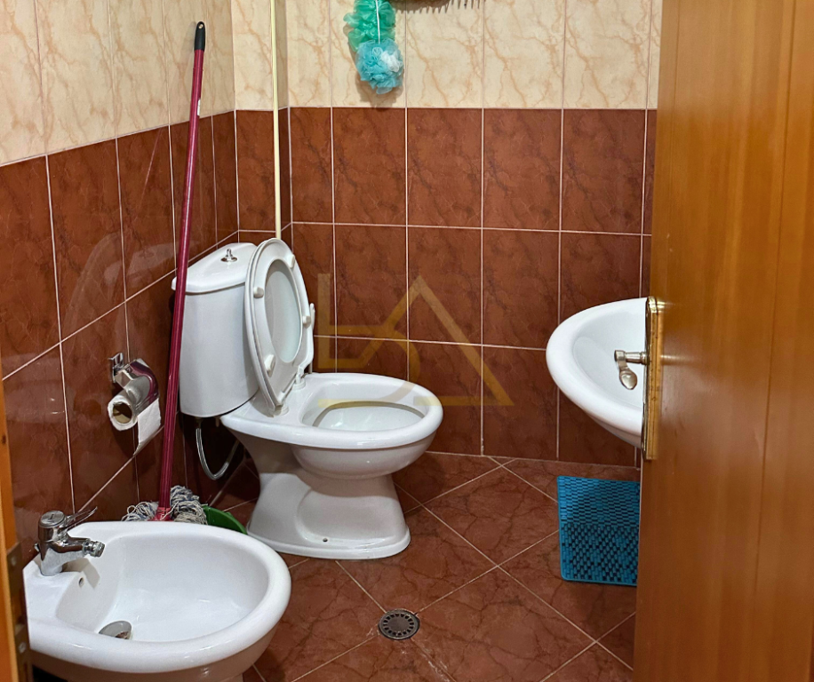 Papafingo in Vendita – Qerret, Kavajë