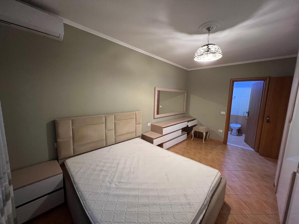 📣 RENT Apartment 2+1+2 📍 Opposite Delijorgji Complex 🛣️ "Bajram Curri" Boulevard ✨   🏢 New Building  🪜 8th Floor 📐 Net Area 91 m2  🛋️ Furnished With Modern Conditions   💶 Price 700 Euro Gross