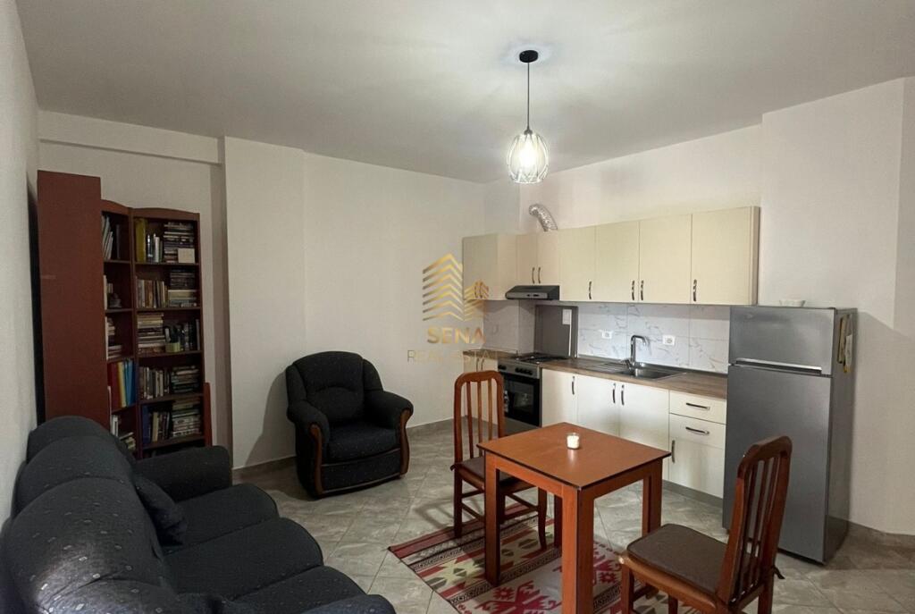 Qira, Apartament 1+1+Blk, Liqeni i Thate, 480 Euro/muaj