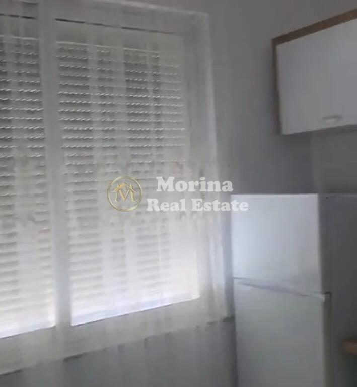 Affitto , Appartamento 1+1 , Via Elbasani, 400 euro/mese