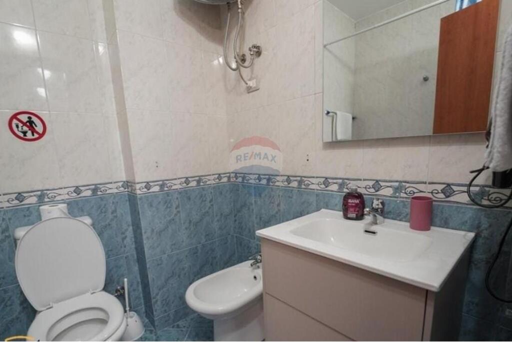 Tirana  Appartamento 1+1 in affitto vicino al Mercato Nuovo!