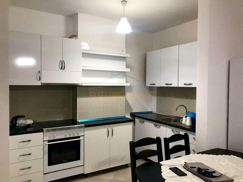 Qera, Apartament 2+1+2+Post Parkimi, Don Bosko