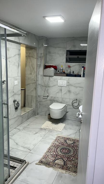 Apartament 2+1+depo tek Kodra e Diellit, Big Market