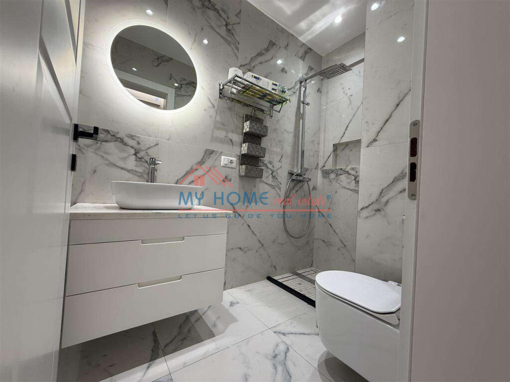 Apartment 2+1+Parking space for rent at Malajzian Complex in Tirana