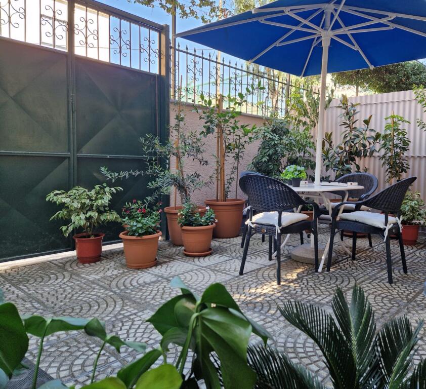 Vasil shanto 1st floor Villa 2+1+ Yard for rent