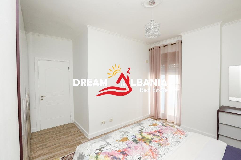 Super Apartment/OFFICE 3+1+2wc+2Balconies for rent in the Center near the 9-story buildings in Tirana (ID 4231474)